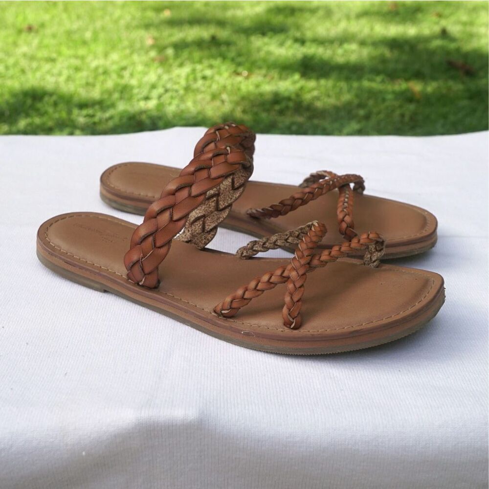 Universal Thread Brown Braided Faux Leather Sandals